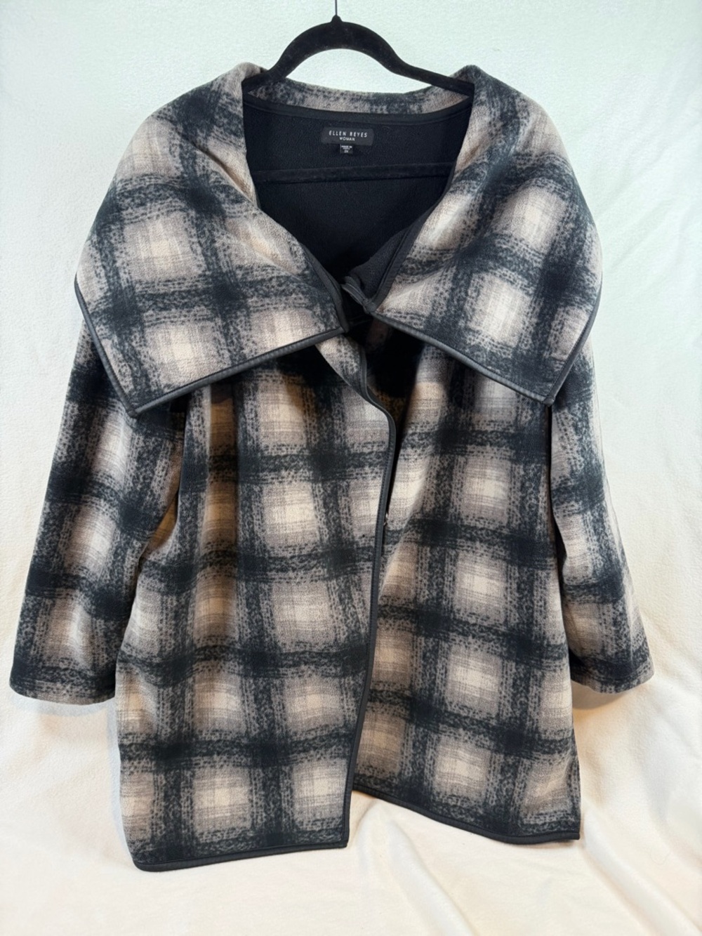Ellen Reyes Plaid Open Front Coatigan - Black & Cream